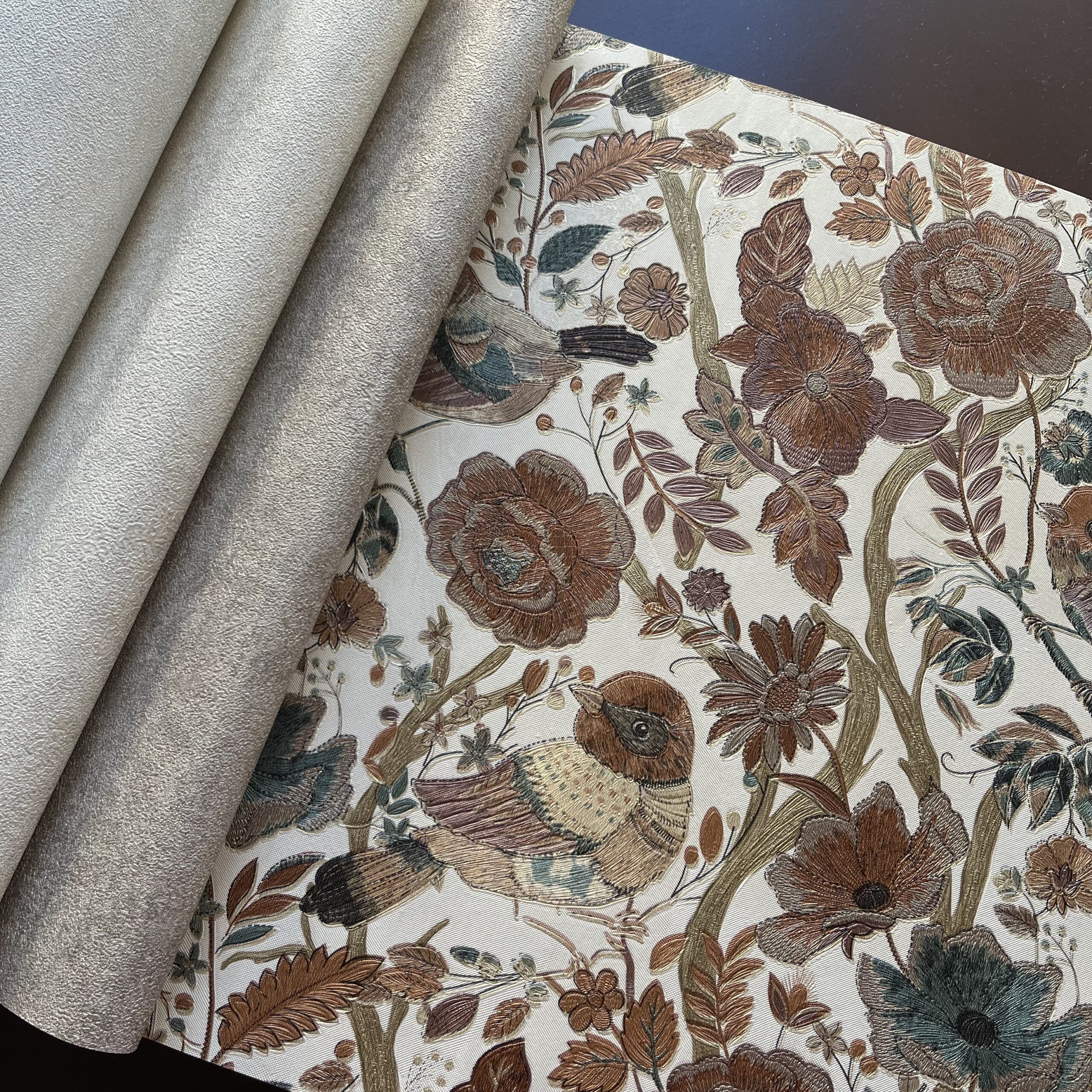 Papel de Parede Vinílico Floral com Pássaros - Imagem 2